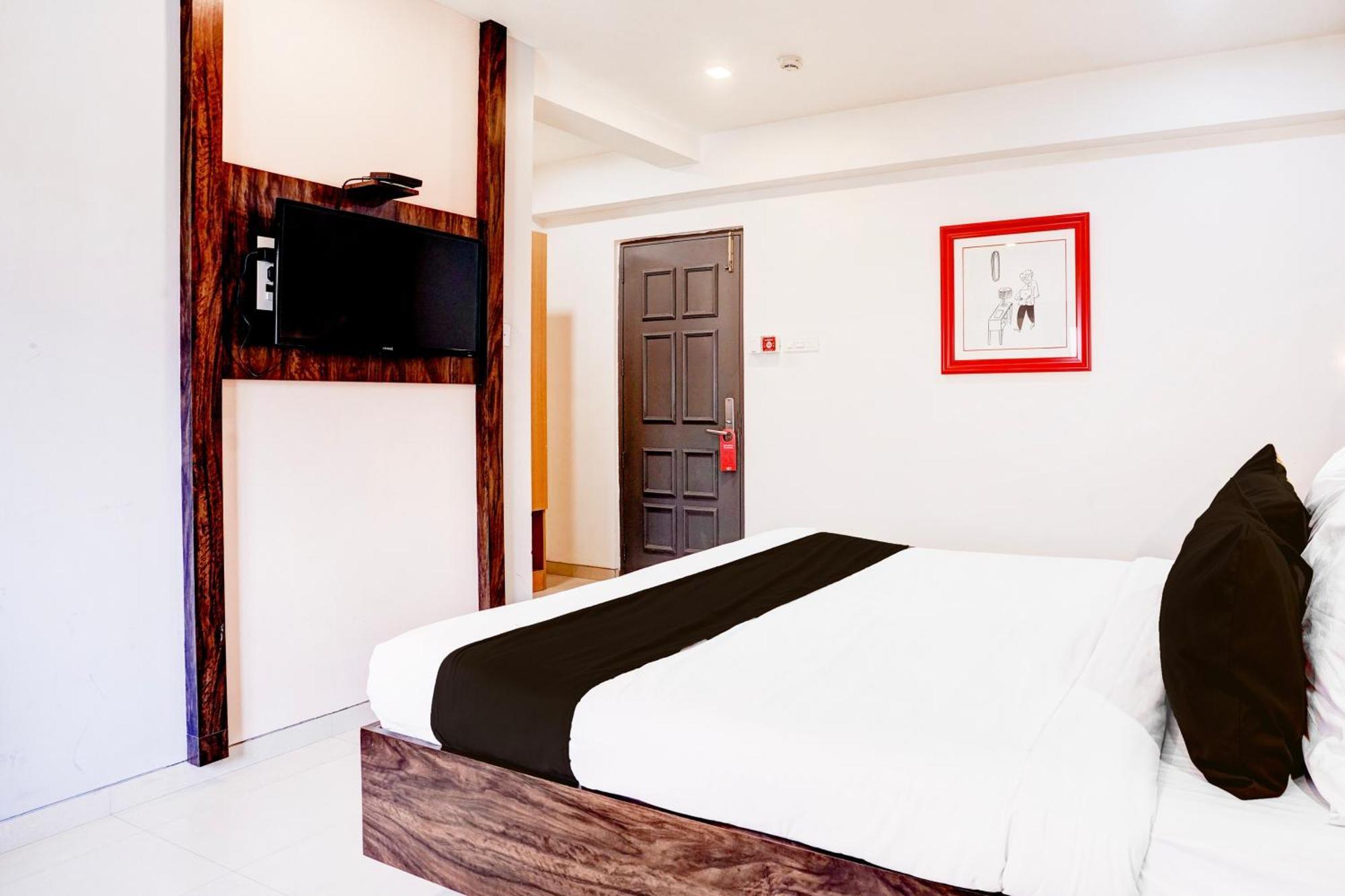 Townhouse Oak Kopar Khairane Navi Mumbai Formerly Ivy Hotel Екстериор снимка