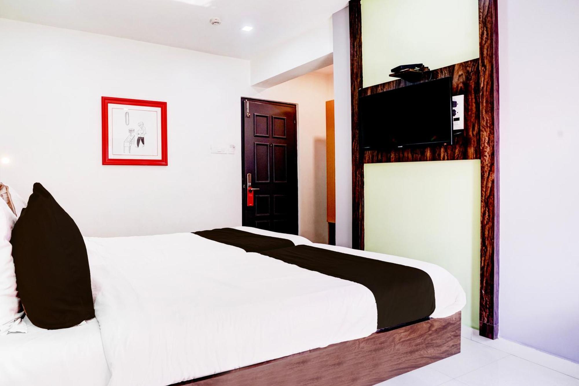 Townhouse Oak Kopar Khairane Navi Mumbai Formerly Ivy Hotel Екстериор снимка