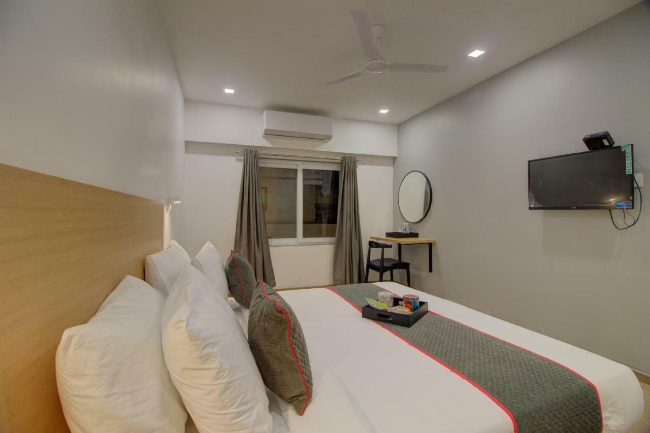 Townhouse Oak Kopar Khairane Navi Mumbai Formerly Ivy Hotel Екстериор снимка